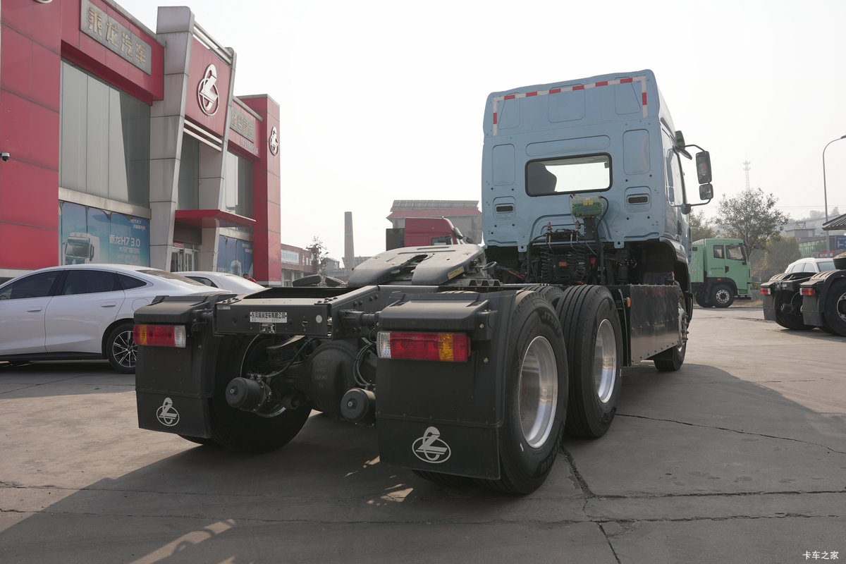 �������� ����H5�ؿ� 6X4 ���綯ǣ����359kWh���