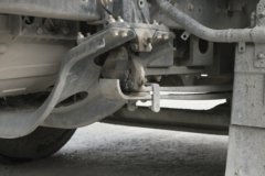 联合卡车 电麒麟 标载充电版 6X4 平顶纯电动牵引车 宁德时代400.61kWh