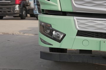 Զ�� X7E 25T 6X4 ���綯ǣ����422.87kWhͼƬ