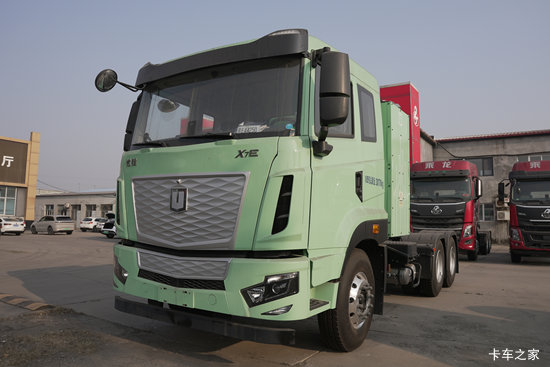 Զ�� X7E 25T 6X4 ���綯ǣ����422.87kWh