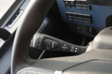 Զ�� X7E 25T 6X4 ���綯ǣ����422.87kWhͼƬ