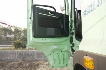 Զ�� X7E 25T 6X4 ���綯ǣ����422.87kWhͼƬ