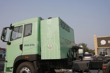 Զ�� X7E 25T 6X4 ���綯ǣ����422.87kWhͼƬ