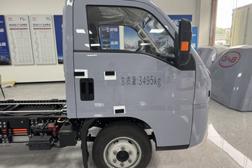 ���ǵ�T4 �Ƹ��� 3.815�׵��Ŵ��綯��դʽ�Ῠ ����62.3kWhͼƬ