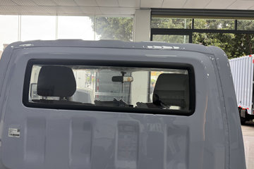 ���ǵ�T4 �Ƹ��� 3.815�׵��Ŵ��綯��դʽ�Ῠ ����62.3kWhͼƬ