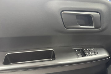 ���ǵ�T4 �Ƹ��� 3.815�׵��Ŵ��綯��դʽ�Ῠ ����62.3kWhͼƬ