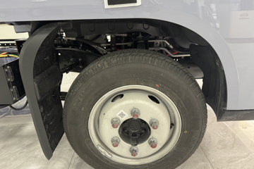 ���ǵ�T4 �Ƹ��� 3.815�׵��Ŵ��綯��դʽ�Ῠ ����62.3kWhͼƬ
