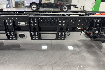 ���ǵ�T4 �Ƹ��� 3.815�׵��Ŵ��綯��դʽ�Ῠ ����62.3kWhͼƬ