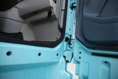 青岛解放JH6 智享版南方款 14.6L LNG 560马力 6X4 一汽解放12档 牵引车