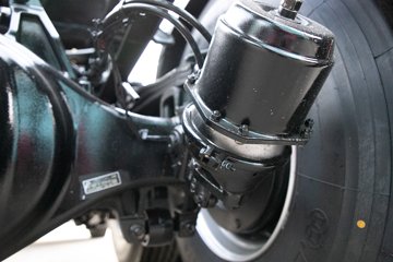 �ൺ���JH6 �������Ϸ��� 14.6L LNG 560���� 6X4 һ�����12�� ǣ����ͼƬ