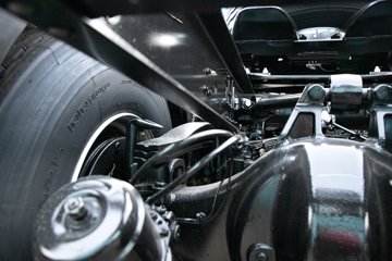 �ൺ���JH6 �������Ϸ��� 14.6L LNG 560���� 6X4 һ�����12�� ǣ����ͼƬ