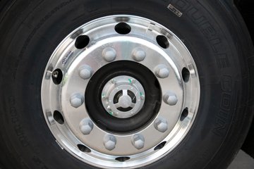 �ൺ���JH6 �������Ϸ��� 14.6L LNG 560���� 6X4 һ�����12�� ǣ����ͼƬ