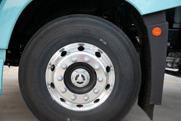 �ൺ���JH6 �������Ϸ��� 14.6L LNG 560���� 6X4 һ�����12�� ǣ����ͼƬ