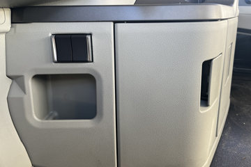 �ൺ���JH6 �����2.0 12.5L���� 580���� 8X4 ��ʿ��16�� AMT�Զ��� 9.5���Ű��դʽ�ػ���ͼƬ