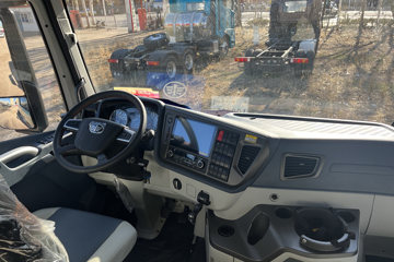�ൺ���JH6 �����2.0 12.5L���� 580���� 8X4 ��ʿ��16�� AMT�Զ��� 9.5���Ű��դʽ�ػ���ͼƬ