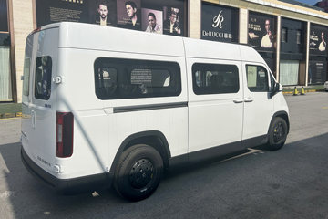 ���￨���ָ�MAX 2025�� ���а� 6�����綯��� ����ʱ��66.67kWhͼƬ