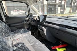 乐福MAX&nbsp;电动封闭厢货驾驶室图片