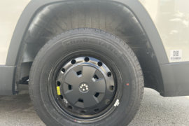 乐福MAX&nbsp;电动封闭厢货底盘图片