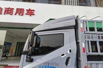 ���ǵ�T5 �Ƹ��� 4.15�׵��Ŵ��綯��դʽ�Ῠ ����151kWhͼƬ