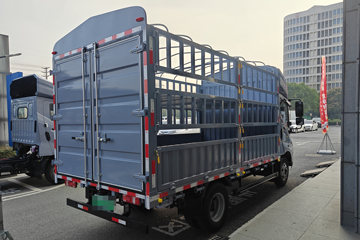 ���ǵ�T5 �Ƹ��� 4.15�׵��Ŵ��綯��դʽ�Ῠ ����151kWhͼƬ