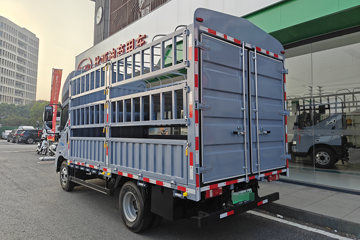 ���ǵ�T5 �Ƹ��� 4.15�׵��Ŵ��綯��դʽ�Ῠ ����151kWhͼƬ