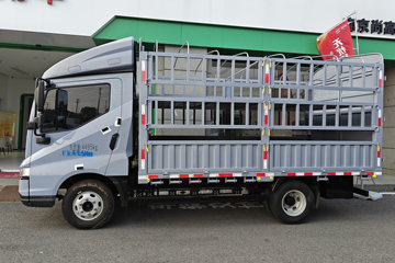 ���ǵ�T5 �Ƹ��� 4.15�׵��Ŵ��綯��դʽ�Ῠ ����151kWhͼƬ