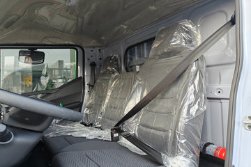 ���ǵ�T5 �Ƹ��� 4.15�׵��Ŵ��綯��դʽ�Ῠ ����151kWhͼƬ