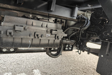 ���ǵ�T5 �Ƹ��� 4.15�׵��Ŵ��綯��դʽ�Ῠ ����151kWhͼƬ