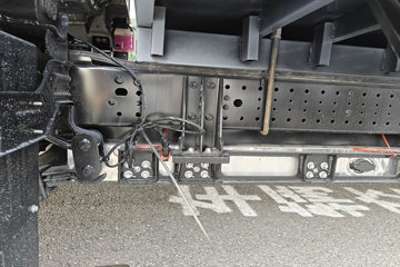 ���ǵ�T5 �Ƹ��� 4.15�׵��Ŵ��綯��դʽ�Ῠ ����151kWhͼƬ