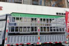 比亚迪T5 财富版 4.15米单排纯电动仓栅式轻卡 弗迪151kWh