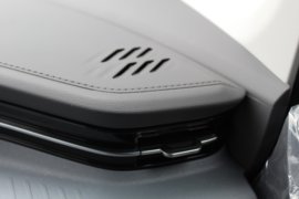 风景i9&nbsp;电动封闭厢货驾驶室图片