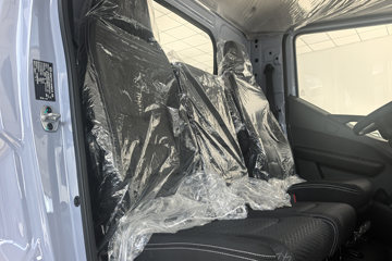 ���ǵ�T5 �Ƹ��� 4.15�׵��Ŵ��綯��ʽ�Ῠ ����151kWhͼƬ