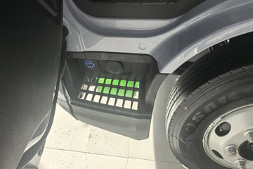 ���ǵ�T5 �Ƹ��� 4.15�׵��Ŵ��綯��ʽ�Ῠ ����151kWhͼƬ