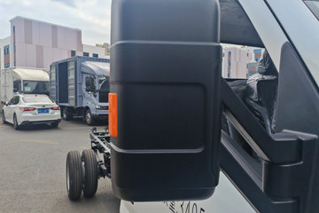 ���ǵ�T4 �Ƽ��� 3.815�׵��Ŵ��綯��դʽ�Ῠ ����62.4kWhͼƬ