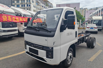 ���ǵ�T4 �Ƽ��� 3.815�׵��Ŵ��綯��դʽ�Ῠ ����62.4kWhͼƬ