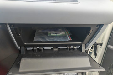 ���ǵ�T4 �Ƽ��� 3.815�׵��Ŵ��綯��դʽ�Ῠ ����62.4kWhͼƬ