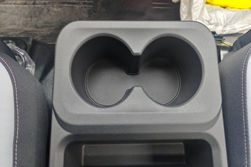 ���ǵ�T4 �Ƽ��� 3.815�׵��Ŵ��綯��դʽ�Ῠ ����62.4kWhͼƬ