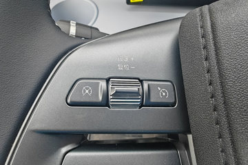 ���ǵ�T4 �Ƽ��� 3.815�׵��Ŵ��綯��դʽ�Ῠ ����62.4kWhͼƬ