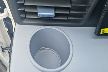 ���ǵ�T4 �Ƽ��� 3.815�׵��Ŵ��綯��դʽ�Ῠ ����62.4kWhͼƬ