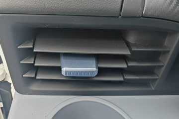 ���ǵ�T4 �Ƽ��� 3.815�׵��Ŵ��綯��դʽ�Ῠ ����62.4kWhͼƬ