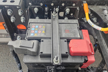 ���ǵ�T4 �Ƽ��� 3.815�׵��Ŵ��綯��դʽ�Ῠ ����62.4kWhͼƬ