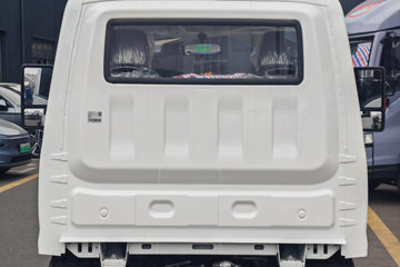 ���ǵ�T4 �Ƽ��� 3.815�׵��Ŵ��綯��դʽ�Ῠ ����62.4kWhͼƬ