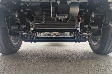 ���ǵ�T4 �Ƽ��� 3.815�׵��Ŵ��綯��դʽ�Ῠ ����62.4kWhͼƬ