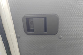 祥菱U7&nbsp;电动封闭厢货驾驶室图片