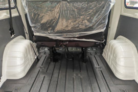 祥菱U7&nbsp;电动封闭厢货货厢图片