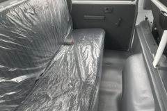 庆铃五十铃100P 2025悦享版 2.5L柴油 131马力 五十铃5档 3.245米双排栏板轻卡