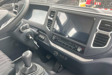 ������ʮ��100P 2025������ 2.5L���� 131���� ��ʮ��5�� 3.245��˫�������ῨͼƬ