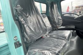 五十铃EVM100&nbsp;电动载货车驾驶室图片