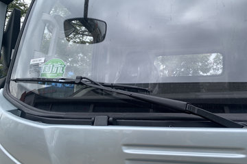 ����HOWO�Ῠ ͳ˧ 2.5L���� 185���� �й�����12�� 4.15�׵��Ų�դʽ�ῨͼƬ