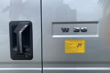 ����HOWO�Ῠ ͳ˧ 2.5L���� 185���� �й�����12�� 4.15�׵��Ų�դʽ�ῨͼƬ